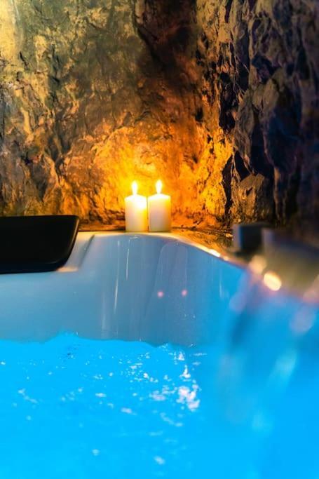 האגן Love Cottage 2 Mit Whirlpool מראה חיצוני תמונה