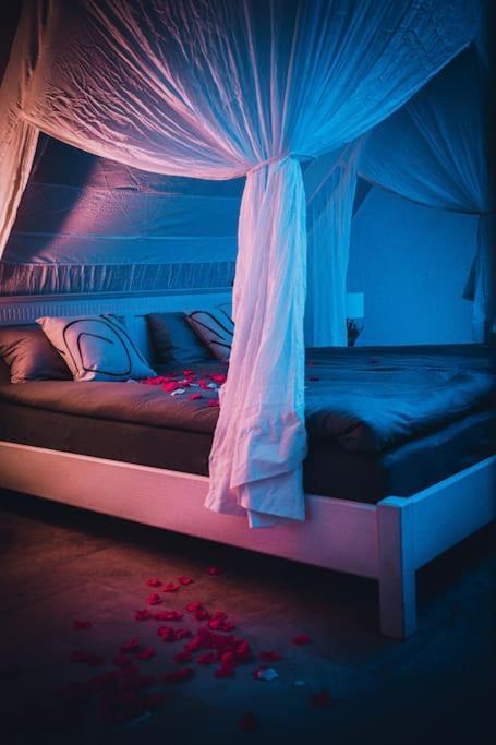 האגן Love Cottage 2 Mit Whirlpool מראה חיצוני תמונה